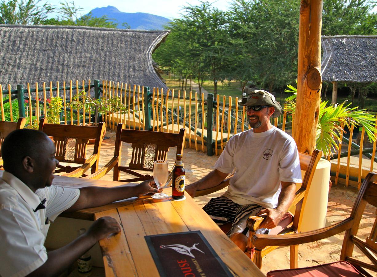 Manyatta Camp Hotel Voi Exterior foto